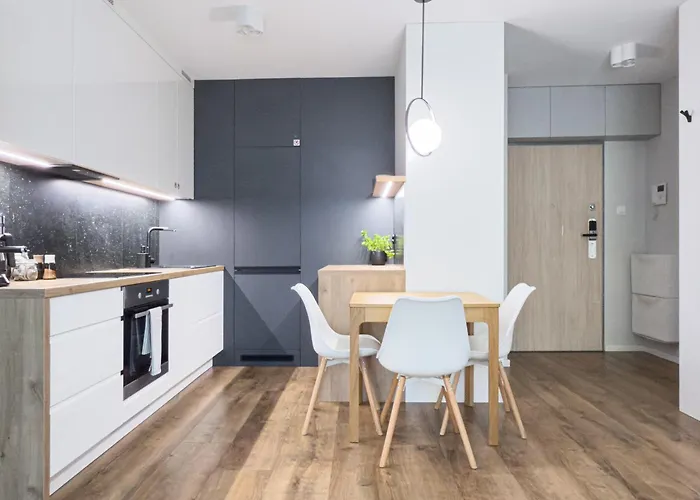 Ksiecia Witolda River And Lift 브로츠와프