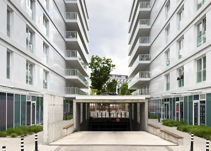 Ksiecia Witolda River And Lift